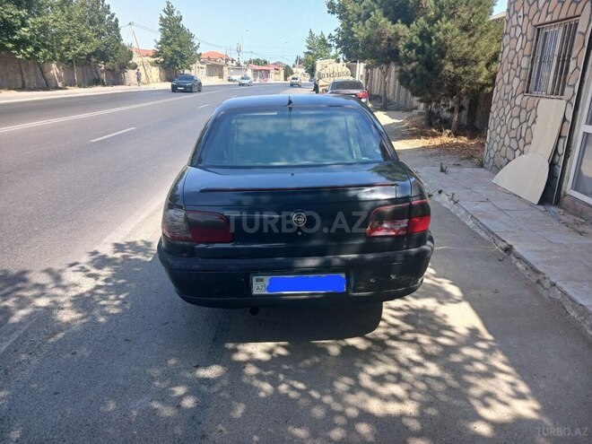 Opel Omega 1995, 470,000 km - 2.0 l - Bakı