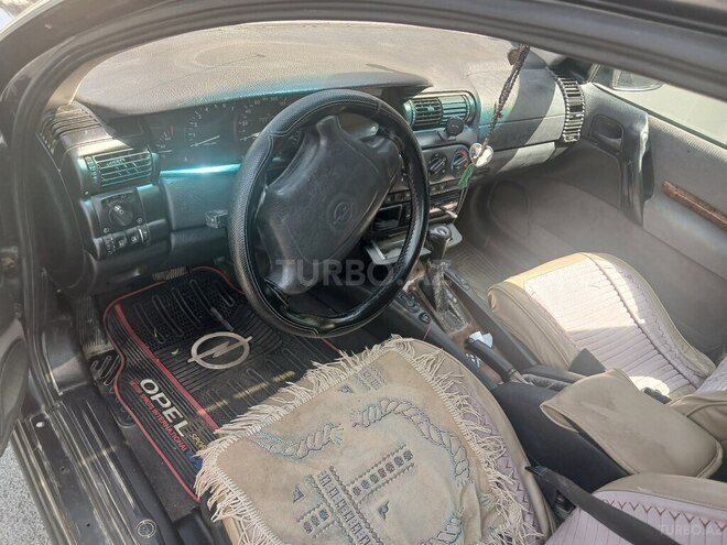 Opel Omega 1995, 470,000 km - 2.0 l - Bakı