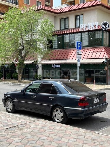 Mercedes C 240 1998, 309,000 km - 2.4 l - Bakı