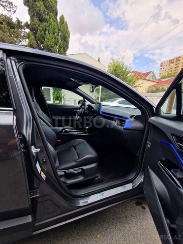 Toyota C-HR 2019, 71,500 km - 1.2 l - Bakı