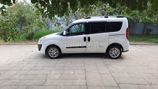 Fiat Doblo 2012, 390,200 km - 1.4 l - Bakı