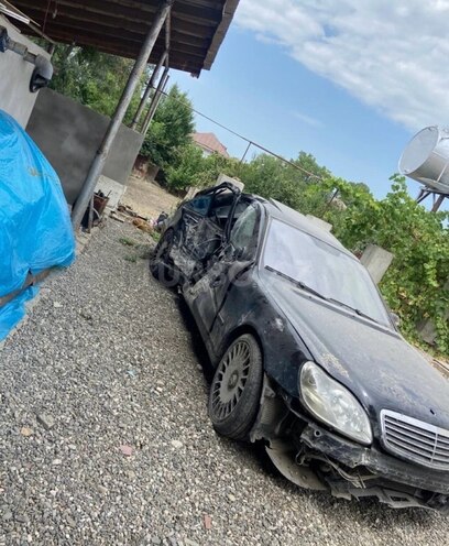 Mercedes S 320 2002, 268,452 km - 3.2 l - Quba