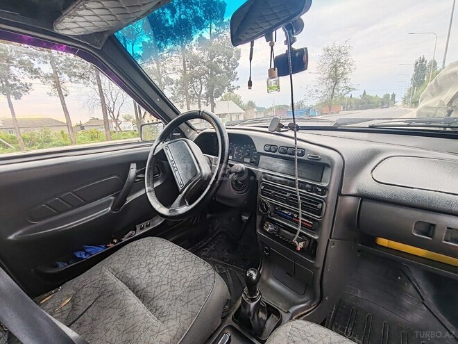 LADA (VAZ) 2115 2004, 500,000 km - 1.5 л - Yevlax