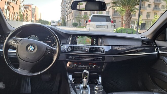 BMW 520 2015, 242,000 km - 2.0 l - Bakı