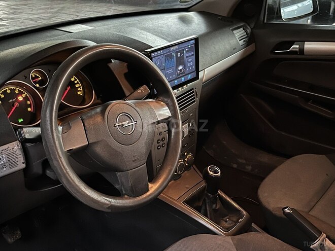 Opel Astra 2005, 300,000 km - 1.6 l - Bakı