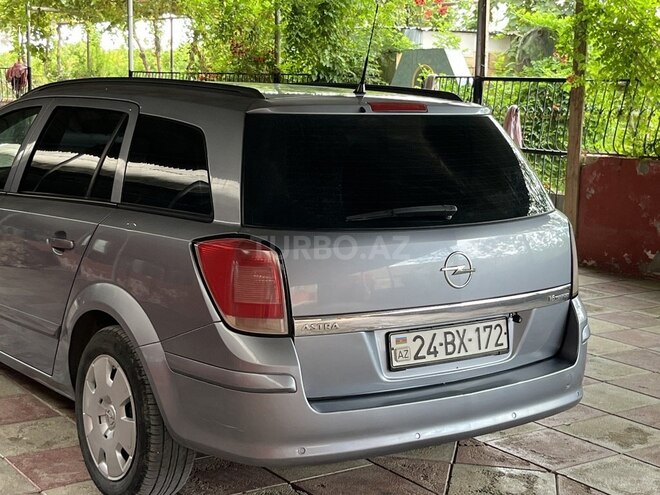 Opel Astra 2005, 300,000 km - 1.6 l - Bakı