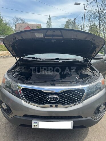 Kia Sorento 2011, 235,000 km - 2.0 l - Lerik