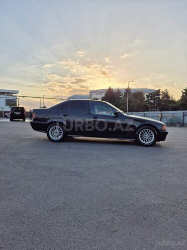 BMW 318 1995, 325,425 km - 1.8 l - Bakı