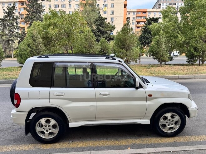 Mitsubishi Pajero io 2000, 248,000 km - 1.8 l - Bakı