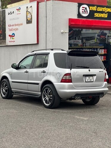 Mercedes ML 320 4MATIC 2000, 273,588 km - 3.2 l - Bakı