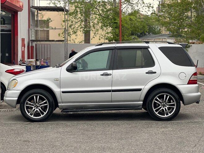 Mercedes ML 320 4MATIC 2000, 273,588 km - 3.2 l - Bakı