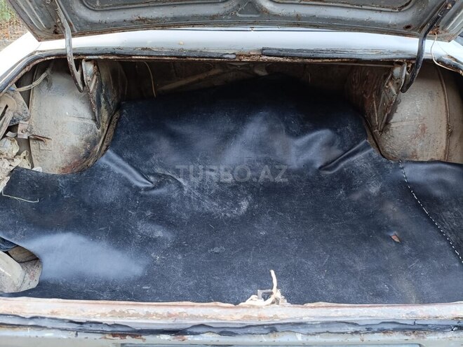 GAZ 24 1985, 87,340 km - 2.5 l - Sabirabad