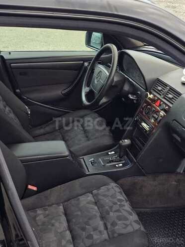 Mercedes C 180 1997, 303,407 km - 1.8 л - Quba
