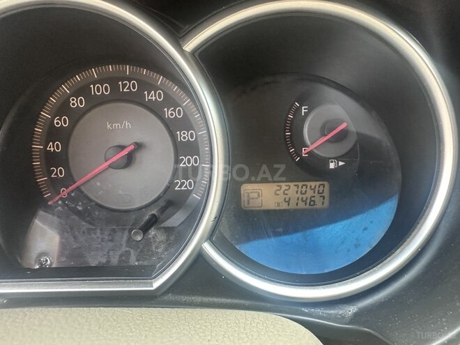 Nissan Tiida 2008, 227,040 km - 1.6 l - Bakı