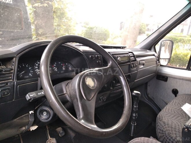 GAZ 33021 2004, 330,000 km - 2.3 l - İmişli
