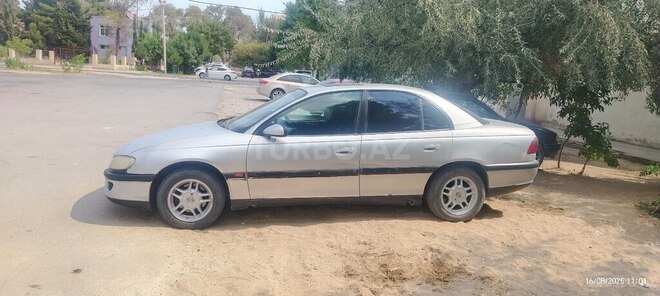 Opel Omega 1998, 1,233,669 km - 2.0 l - Sumqayıt