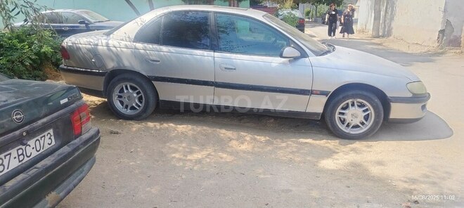 Opel Omega 1998, 1,233,669 km - 2.0 l - Sumqayıt