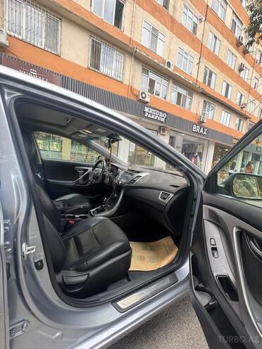 Hyundai Elantra 2015, 160,081 km - 1.8 l - Bakı