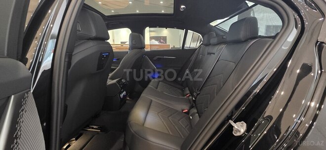 BMW 520 2025, 0 km - 2.0 л - Bakı