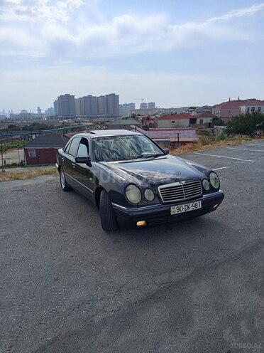 Mercedes E 240 1998, 435,000 km - 2.4 l - Bakı