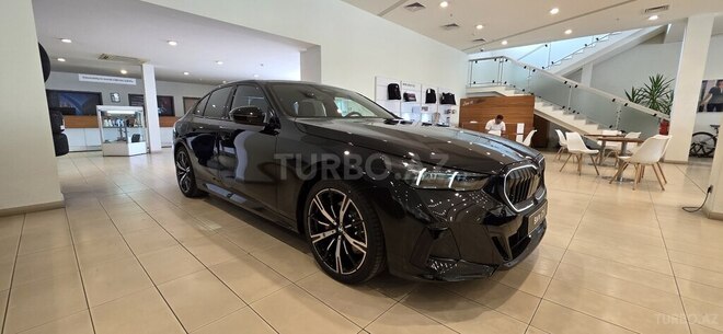 BMW 520 2025, 0 km - 2.0 л - Bakı