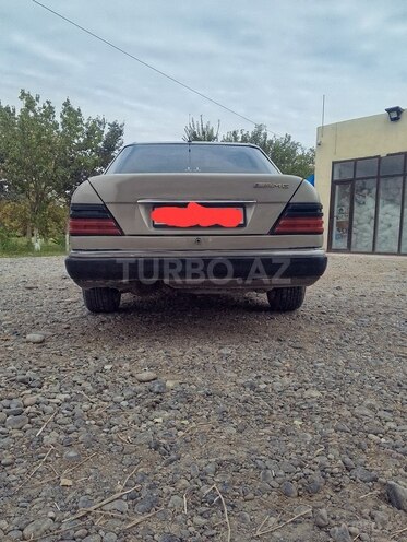 Mercedes 200 E 1994, 999,999 km - 2.0 l - Beyləqan