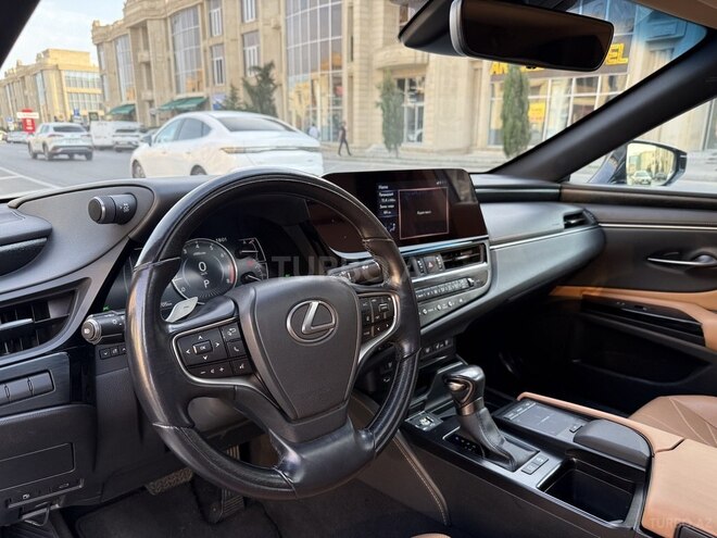Lexus ES 250 2022, 80,000 km - 2.5 л - Bakı