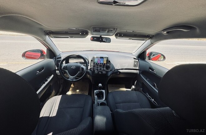 Hyundai i30 2010, 257,000 km - 1.4 l - Bakı