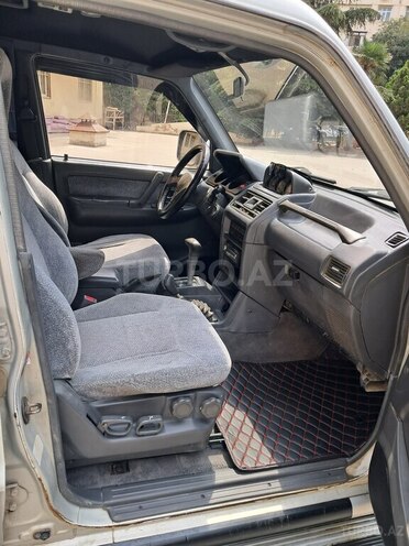 Mitsubishi Pajero 1995, 286,854 km - 2.8 л - Bakı