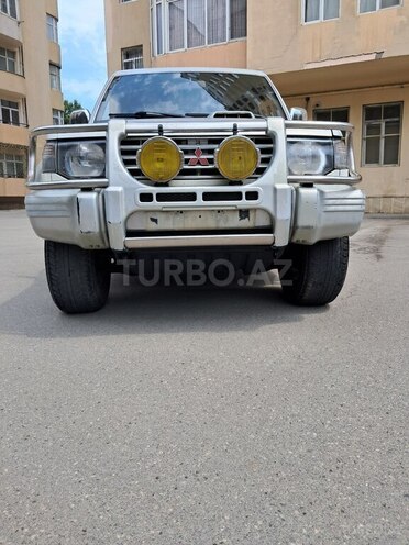 Mitsubishi Pajero 1995, 286,854 km - 2.8 л - Bakı
