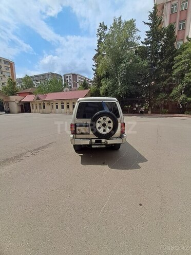 Mitsubishi Pajero 1995, 286,854 km - 2.8 л - Bakı