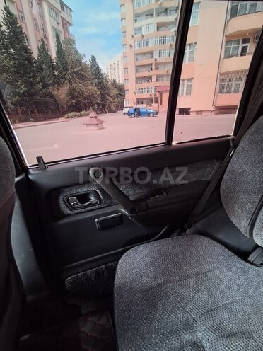 Mitsubishi Pajero 1995, 286,854 km - 2.8 л - Bakı