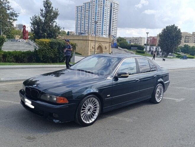 BMW 530 2001, 259,000 km - 3.0 l - Bakı