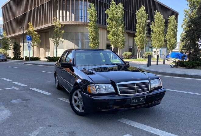 Mercedes C 230 1998, 352,000 km - 2.3 л - Bakı