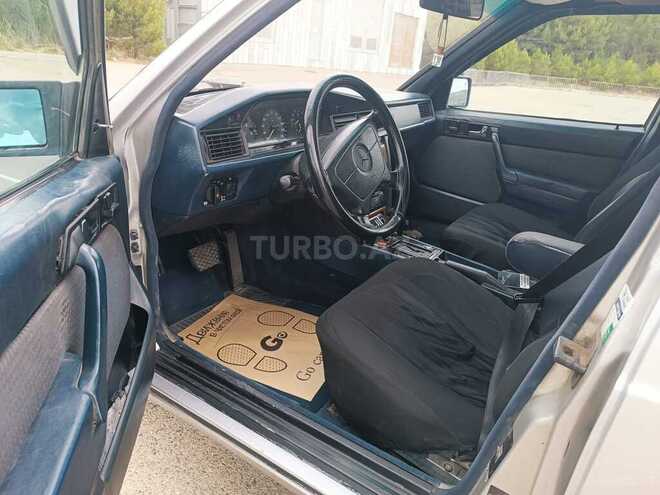 Mercedes 190 1993, 296,365 km - 2.0 л - Bakı