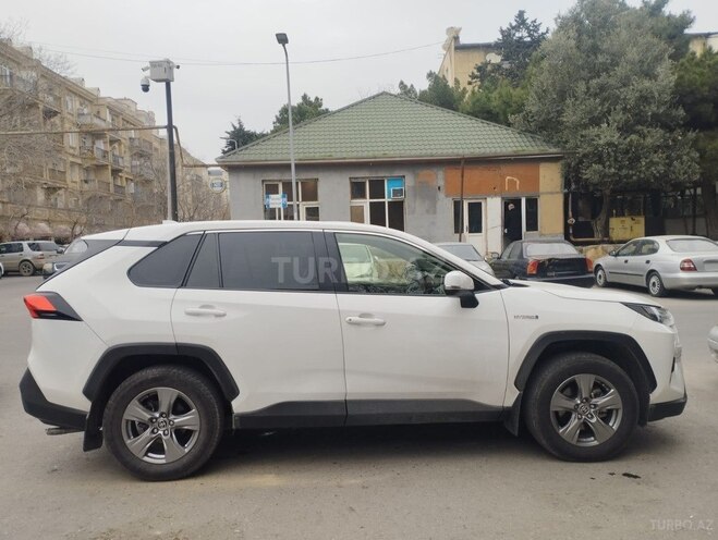 Toyota RAV4 2023, 20,000 km - 2.5 л - Bakı