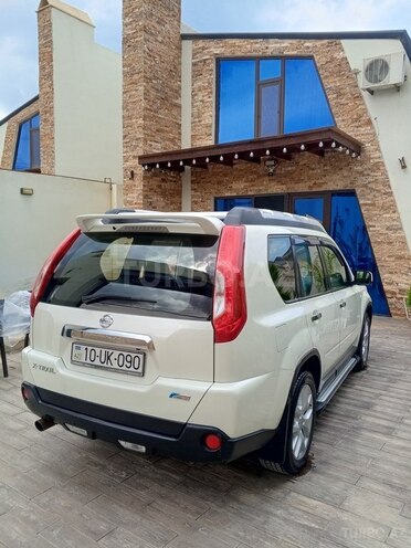 Nissan X-Trail 2013, 157,500 km - 2.5 l - Bakı