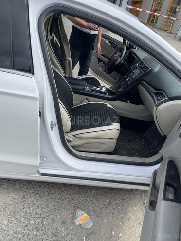 Ford Fusion (North America) 2019, 307,543 km - 2.0 л - Bakı