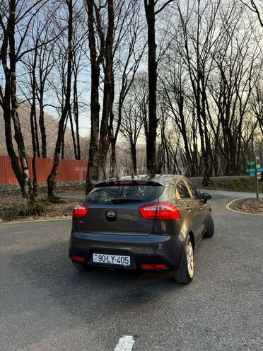 Kia Rio 2012, 196,000 km - 1.2 l - Sumqayıt