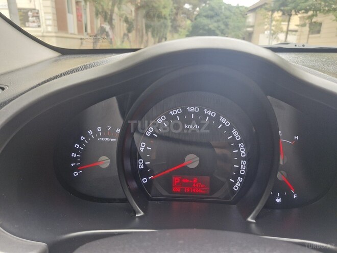 Kia Sportage 2012, 191,500 km - 2.0 l - Bakı