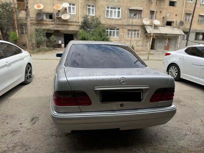 Mercedes E 240 1999, 440,000 km - 2.4 l - Gəncə