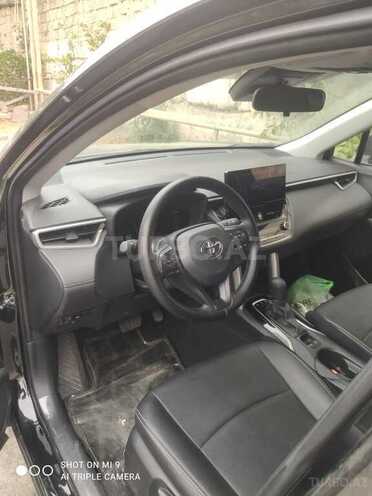 Toyota Corolla Cross 2024, 30,000 km - 2.0 л - Bakı