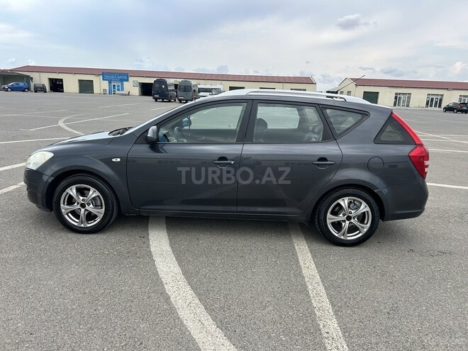 Kia  2008, 380,000 km - 1.6 l - Bakı