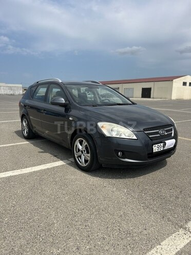 Kia  2008, 380,000 km - 1.6 l - Bakı