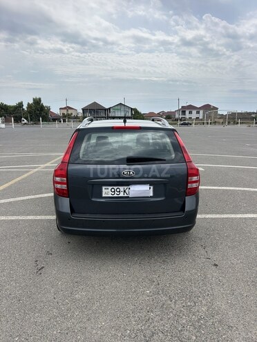 Kia  2008, 380,000 km - 1.6 l - Bakı