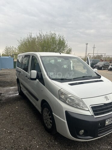 Peugeot Expert-2