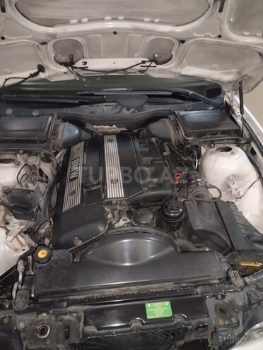 BMW 525 2000, 225,000 km - 2.5 l - Bakı