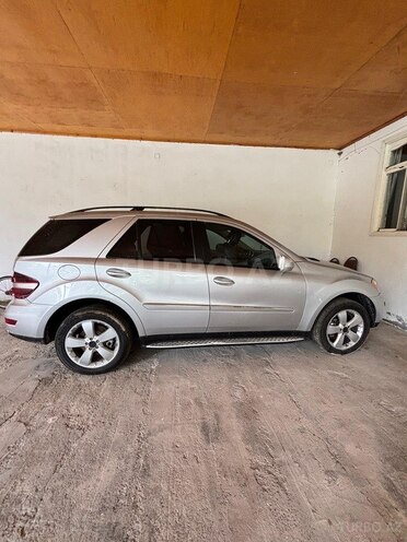 Mercedes ML 350 4MATIC 2009, 130,000 km - 3.5 l - Bakı