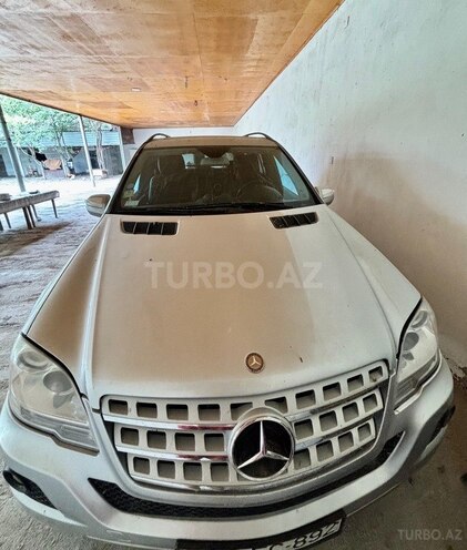Mercedes ML 350 4MATIC 2009, 130,000 km - 3.5 l - Bakı