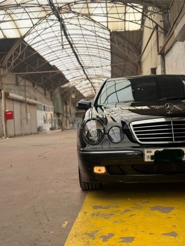 Mercedes E 280 2001, 450,000 km - 2.8 l - Bakı